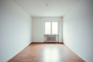 Ruhiges Schlafzimmer mit guter Stellfläche