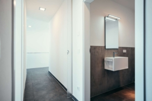 Zugang zu Schlafzimmer, Masterbad und separatem WC