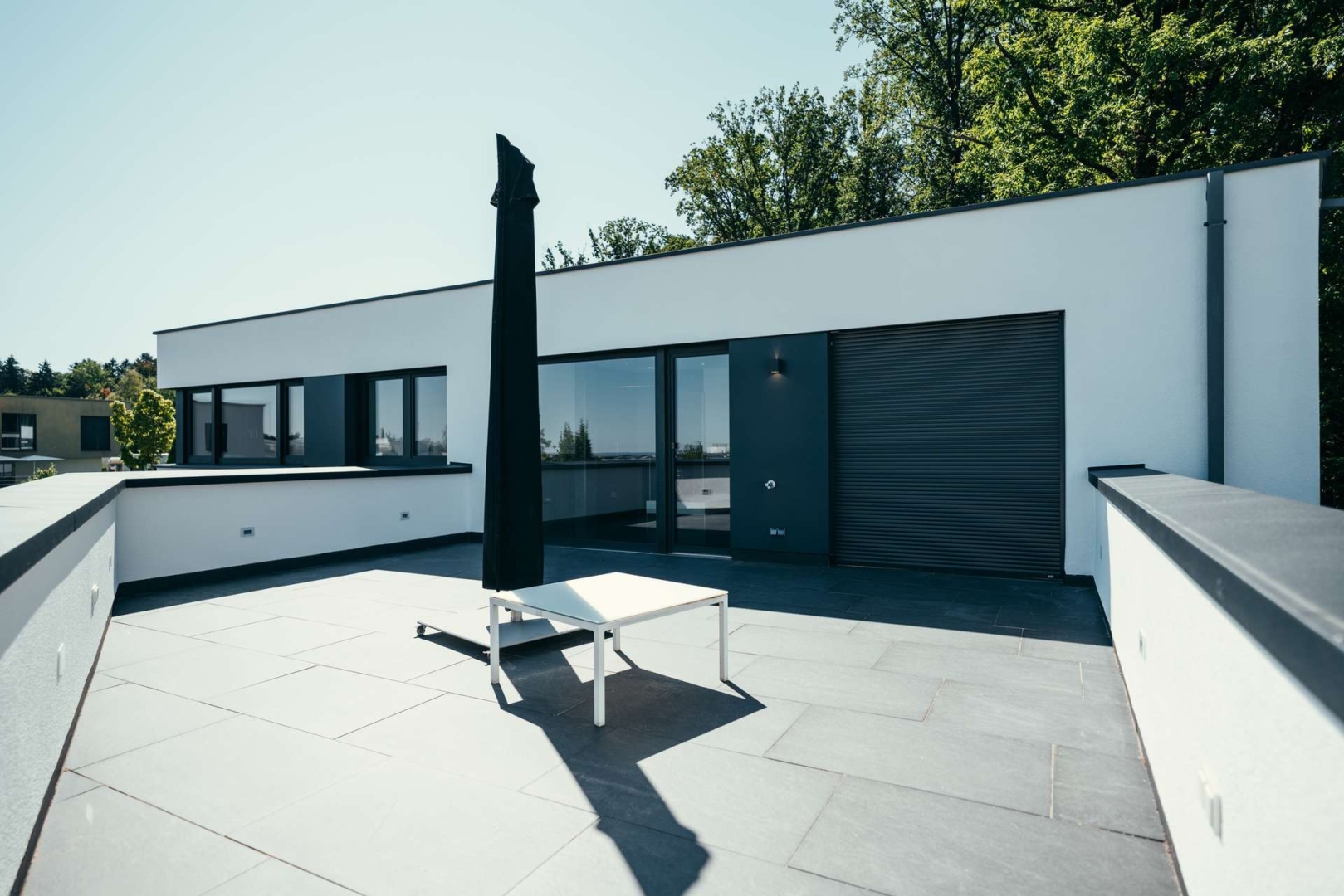 Sonnige Dachterrasse