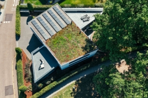 PV-Anlage und Gründach
